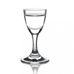 茅台倒多少小杯子寓意，茅台酒杯倒多少杯自己配的杯子