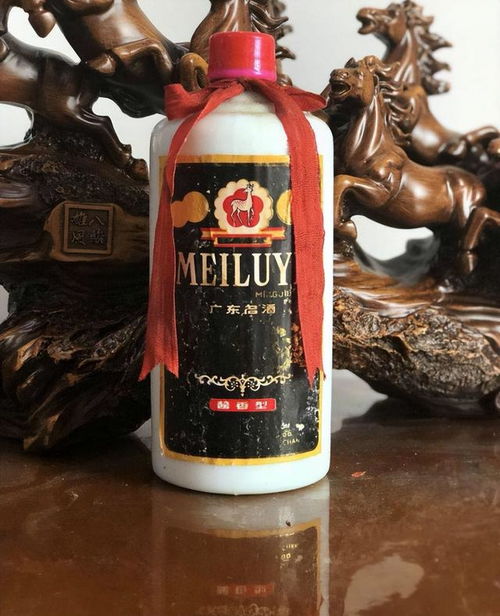 有多少人过年喝五粮液的,现在喝五粮液的人多吗 有多少人过年喝五粮液的,现在喝五粮液的人多吗