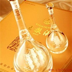 五粮液一只帆船多少钱,五粮液里面有个小船一帆风顺价格 五粮液一只帆船多少钱,五粮液里面有个小船一帆风顺价格